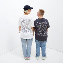 Lade das Bild in den Galerie-Viewer, T-Shirt MARi's TiPPeDiToPP Off White